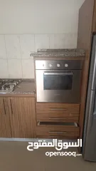  1 فرن كهربائي نوع ARISTON بحالة ممتازة بسعر مغري
