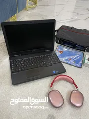  4 لابتوب حجم كبير كامل 149 Core i5 بحالة لجديد RAM 8.00 HARD 256SSD