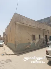  2 أرض سكنية للبيع 134 متر في مدينة طرابلس منطقة السبعة داخل المخطط طريق أربع شوارع سيمافرو