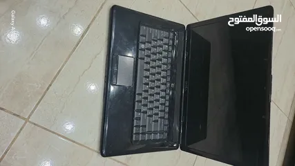  1 لاب توب بحاله الوكاله مع كامل أغراضه مع تاب عدد 2 مع جهاز خلوي