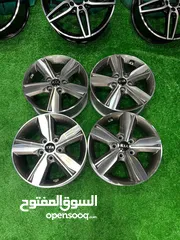  12 جنطات اصليه للبيع