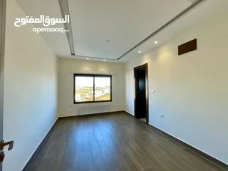  14 شقه للبيع اخير مع رووف سوبر ديلوكس مميزه