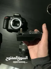  4 كاميرا nikon d3200 مع عدسات اضافيه