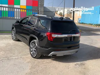  2 GMC Acadia 2023 تصلح لجميع الإعفاءات