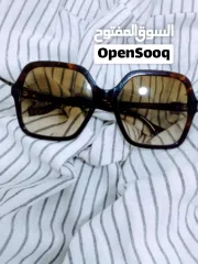  2 نظارات شمسية Gucci havana اصلية 100% شبه جديدة مع الرقم التسلسلي موجود فيها