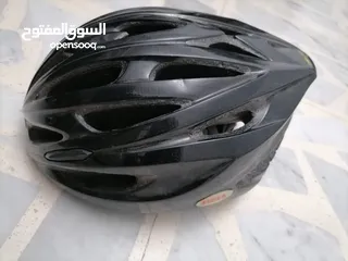  6 Helmets خوذ دراجات هوائية للبيع
