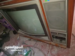  7 تلفزيون قديم بحال جيده عدد2