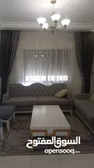  2 غسالة فل اتوماتيك  غاز ايطالي  ثلاجه  شاشا تلفزيون  طقم كورنر  طقم جلوس  و نثريات  بحالة ممتازة