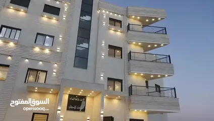  30 شقة للبيع في حي عدن طابق ارضي 150متر