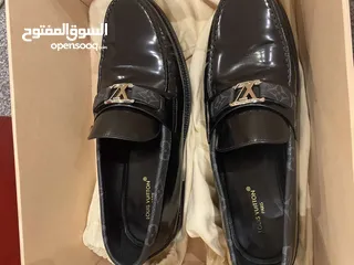  1 للبيع جوتي