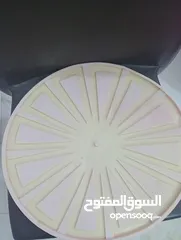  4 قوالب ريزن مع جميع الالوان بسعر 20 دينار  الموقع الحصن اربد