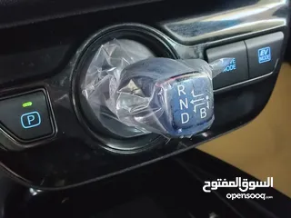  19 TOYOTA PRIUS HYBRID LIMITED 2022(تويوتا بريوس ليمتيد هايبرد 2022 )