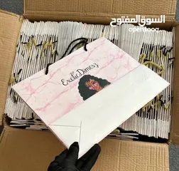  10 كفرات بدلات واكياس محلات وعلب ستكرات