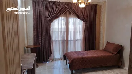  4 شقة مشطبة في رفيديا