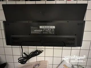 3 Razer mouse and keyboard