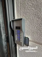  26 ثالث مع روف في ضاحية الياسمين منطة مخدومة و حيوية بتشطيب فخم