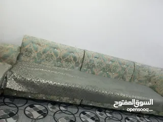  2 قنفات نص عمر اي تلف مابيها نضيفات