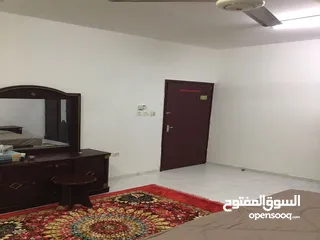  7 للايجار الشهري شقة غرفتين وصالة مفروشة في عجمان منطقة الكورنيش