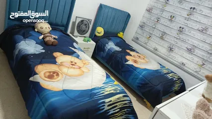  3 غرفه نوم اطفال للبيع  خزانه وسرير عدد 2 وكومودينا وتواليت وفراشات عدد2 وكفرات عدد2