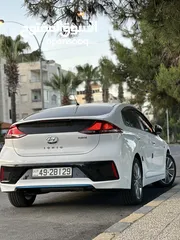  4 2018 Hyundai Ioniq hybrid هيونداي ايونيك هايبرد