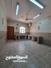  4 فيلا واسعة للاستخدام التجاري Clean & Neat 7 BR Commercial Villa