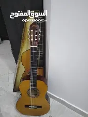  1 ‌valencia guitar