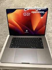  1 Apple MacBook 2021 M1 16 inch