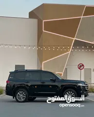  6 لاندكروزر GXR twin turbo 2022