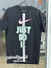  14 محل ألبسه للبيع ( فرصه استثماريه مميزه )