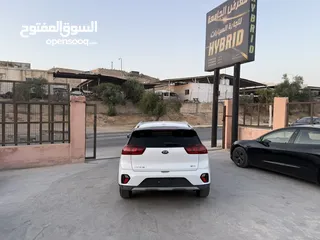  4 كيا نيرو 2020 بحاله الوكاله عداد 21 الف