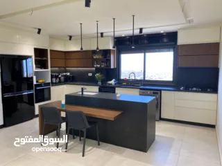  2 شقه مميزه للبيع في بيرزيت