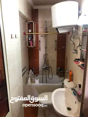  4 للبيع شقة في سيدي بشر رابع نمرة م البحر                                    160متر صافي