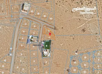  3 قطعتين ارض شبك سكني في ولاية بركاء - الرميس مساحة الأرضين: 1250 متر سعر الأرضين: 48 ألف ريال عماني
