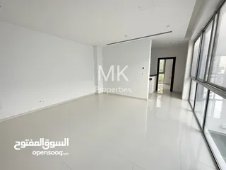  16 منزل عائلي فسيح للبيع 3 غرف نوم/ موقع ممتاز/تملک حر / اقامهٔ مدي الحیاة