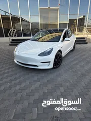  7 Tesla model 3 2023 ممشى قليل  فحص كامل أوتوسكور ق  B+(86)الوان مختلفه وداخلي ابيض او اسود واسعارر