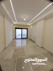  1 فاخره ام السماق 140م بسعر مناسب