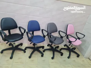  1 كرسي مختبر جلد ايادي قابلة للفك الوان مميزه مقعد جلد فوم