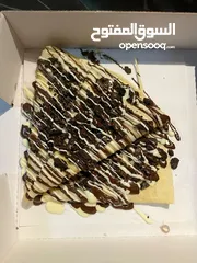  1 رشة سكر.. جاهز تعيش لحظات لذيذة؟  حضّرنا لك أحلى تشكيلة دونات طازجة وكريب طازج