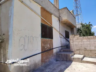  2 منزل للبيع مرخص مساحة البناء 155، عليه نص دونم