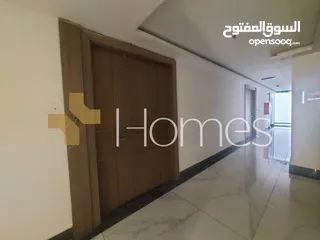  4 مكتب طابق خامس بواجهات زجاجية للبيع في عبدون بمساحة مكتب 268م