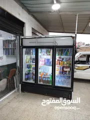  3 فريزر بوظة وثلاجة