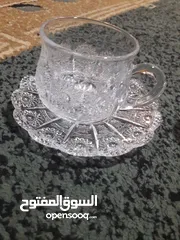  16 صحون كاسات فناجين قرفه شاف غلايه قهوه مع فنجانين فخار للبيع