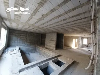  19 فيلا قيد الإنشاء للبيع من المالك مباشرة