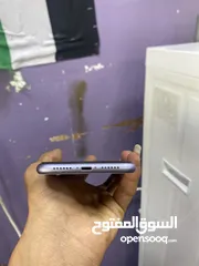  5 ‏iPhone 11 للبيع