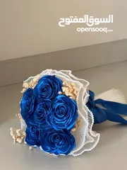  6 ورد صناعي باشكال والوان مختلفه