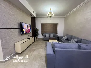  3 شقة مفروشة فخمه للايجار اليومي والاسبوعي والشهري في شارع عبدالله غوشه السابع