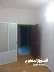  6 بيت مستقل للبيع