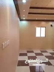  3 شقة ممتازة للبيع في عتود
