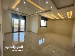  5 شقة مع روف 220م مع ترس 100م حول الروف في ابو علندا اسكان الكهرباء بسعر مميز
