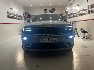  11 Jeep, SRT8, Full Option, 2015, Sliver, 140000KM